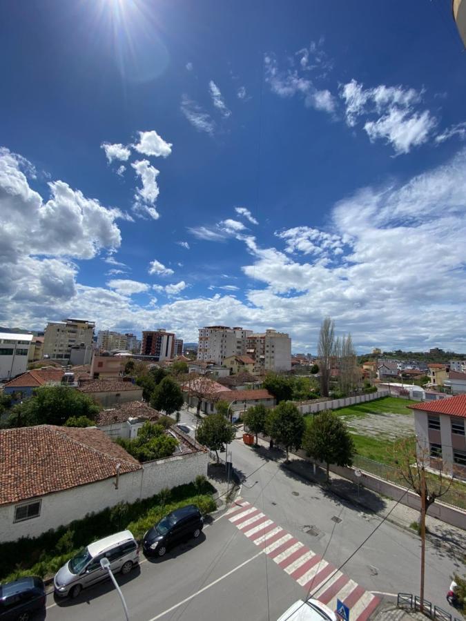 Sunshine Place Elbasan Exteriör bild